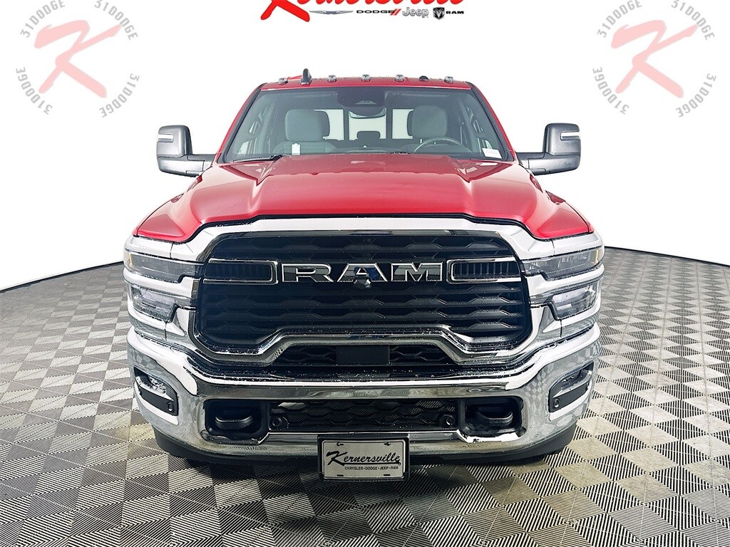 New 2026 Ram 2500 TRADESMAN CREW CAB 4X4 6'4 BOX Pickup