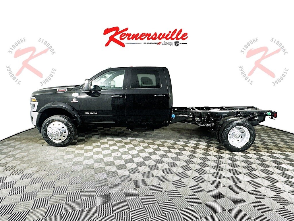 New 2026 Ram 5500 Chassis Cab BIG HORN CREW 4X4 60' CA Pickup