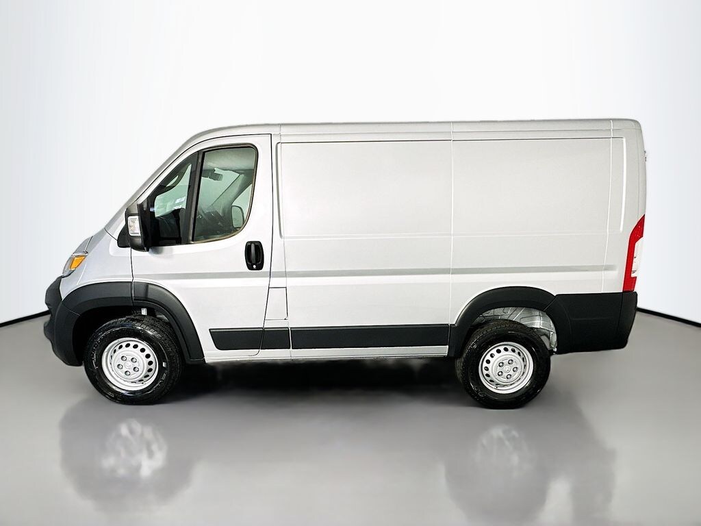 New 2026 Ram ProMaster PROMASTER 1500 TRADESMAN CARGO VAN LOW ROOF 118' W Cargo Van