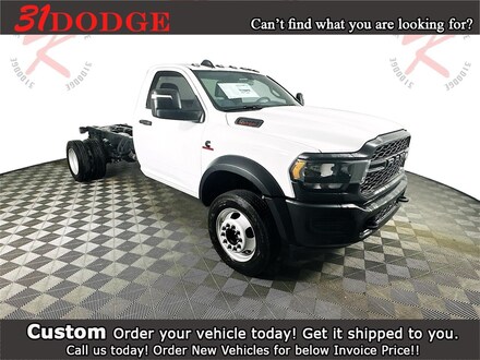 2024 Ram 5500 Chassis Cab 5500 TRADESMAN CHASSIS REGULAR CAB 4X2 84' CA Pickup