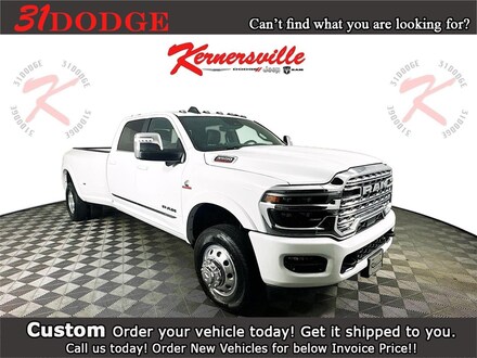 2026 Ram 3500 LIMITED CREW CAB 4X4 8' BOX Pickup