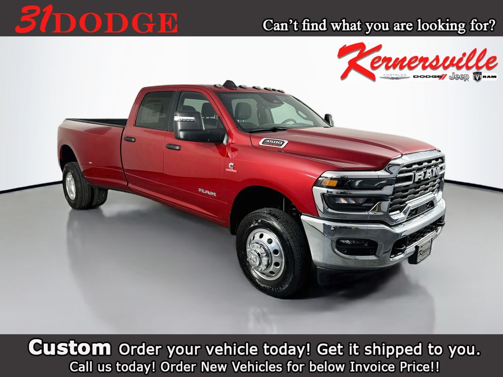 2026 Ram 3500 BIG HORN CREW CAB 4X4 8' BOX Pickup