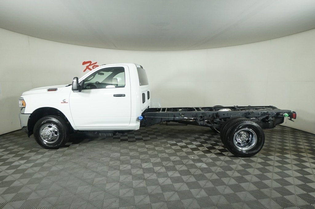 Ram3500 Chassis4