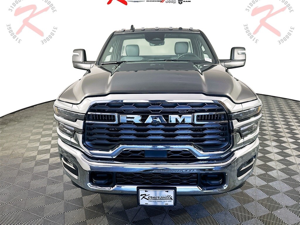 New 2025 Ram 3500 Chassis Cab 3500 TRADESMAN CHASSIS REGULAR CAB 4X2 84' CA Pickup