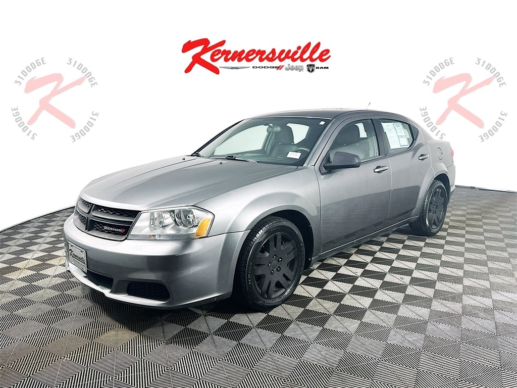 Used 2013 Dodge Avenger SE Sedan