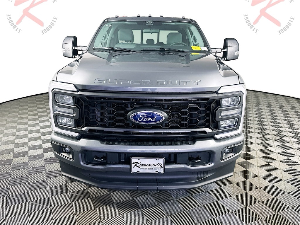 Used 2024 Ford F-250SD XL Truck Crew Cab