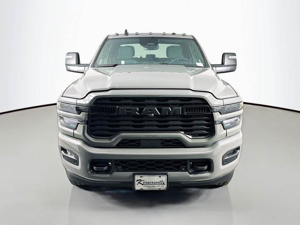 New 2026 Ram 3500 BIG HORN CREW CAB 4X4 6'4 BOX Pickup
