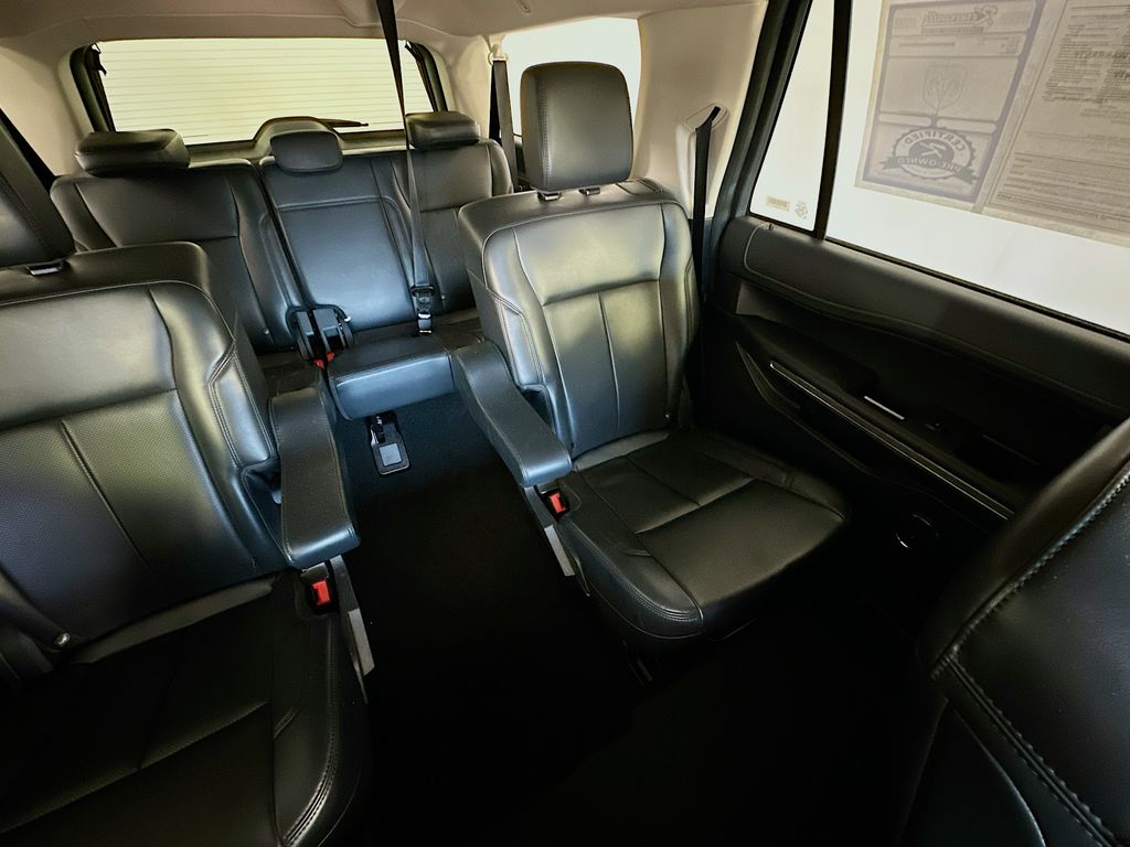 FordExpedition Max14