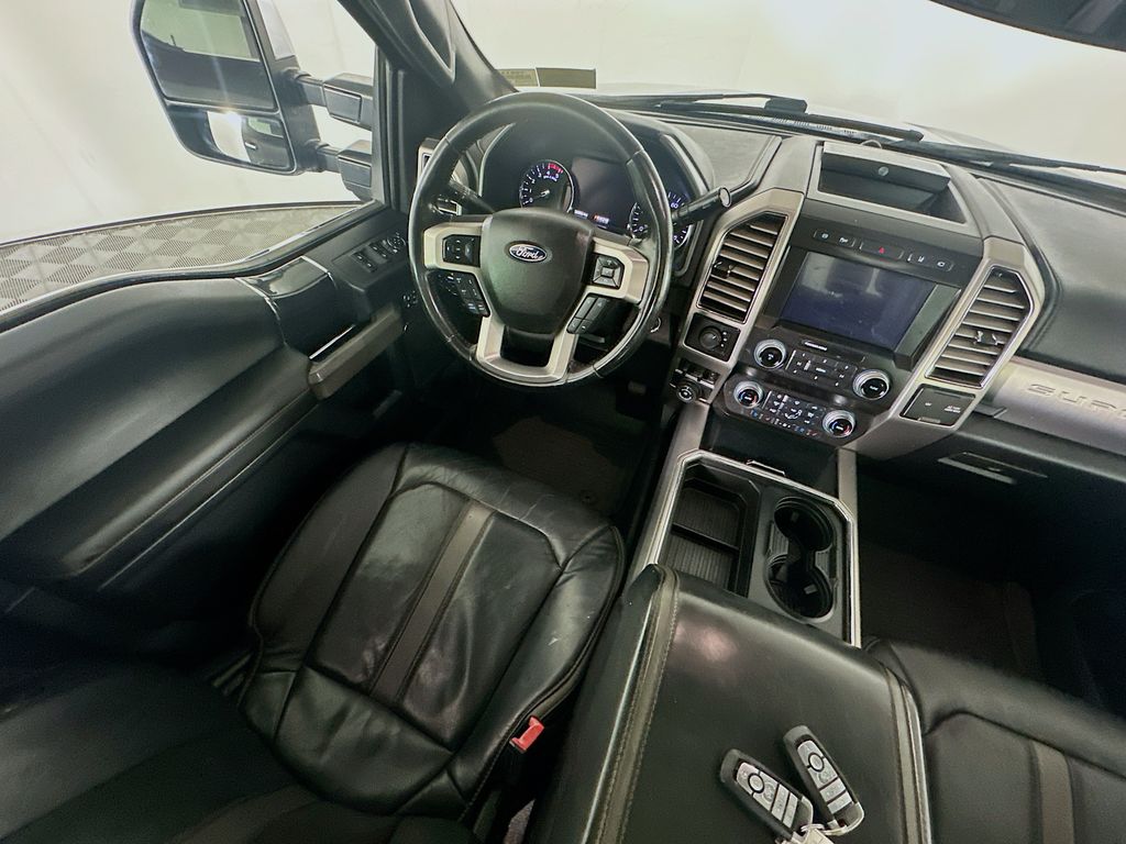 FordF-250SD9