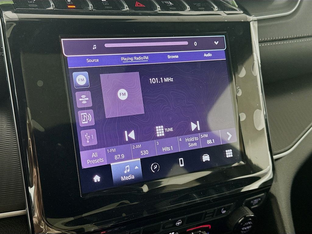 JeepGrand Cherokee13