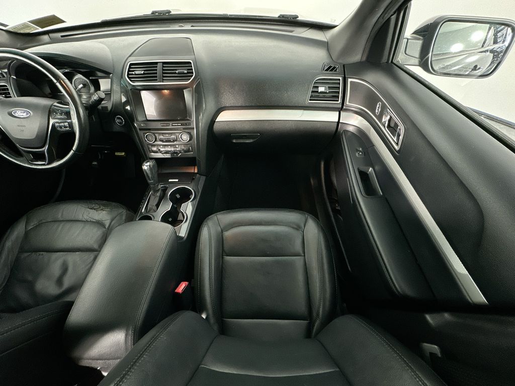 FordExplorer11