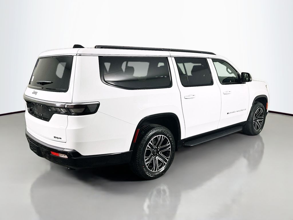 JeepGrand Wagoneer L7