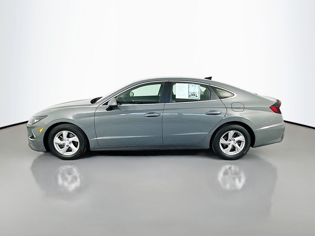 Used 2021 Hyundai Sonata SE Sedan