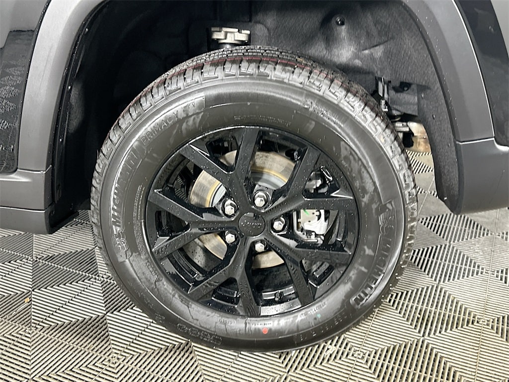 JeepGrand Cherokee17