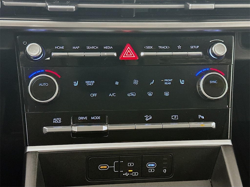 HyundaiSanta Fe Hybrid18