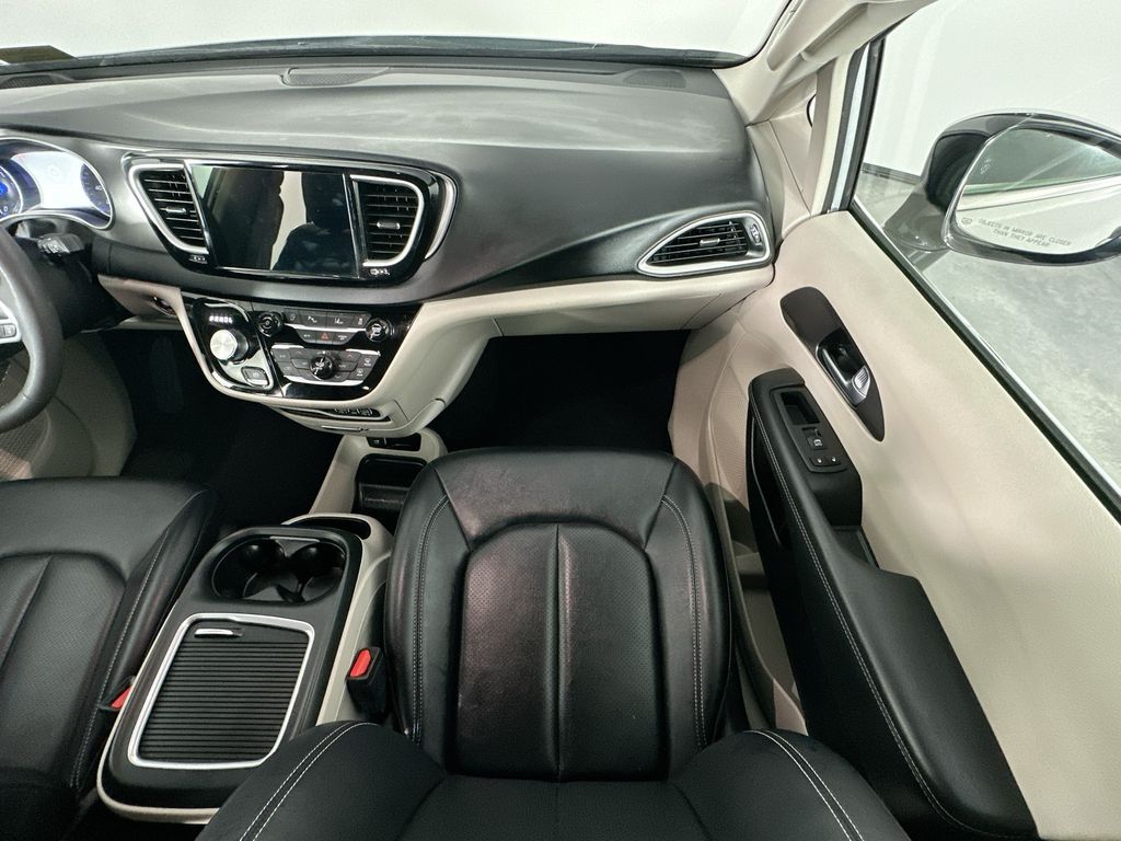 ChryslerPacifica11