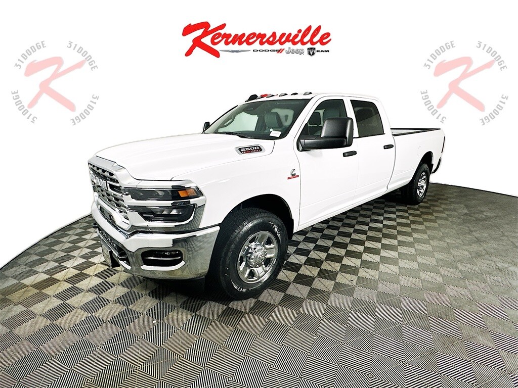 2025 Ram 2500 Tradesman photo 3