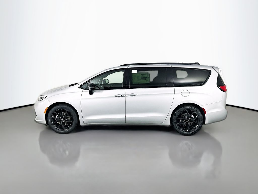ChryslerPacifica4