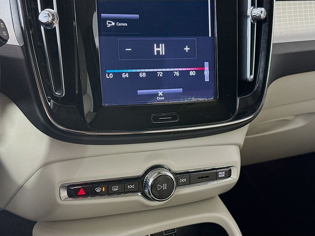 VolvoXC4018