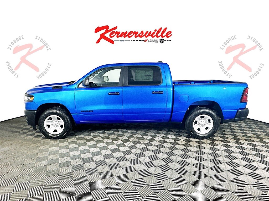 2025 Ram 1500 Tradesman photo 4