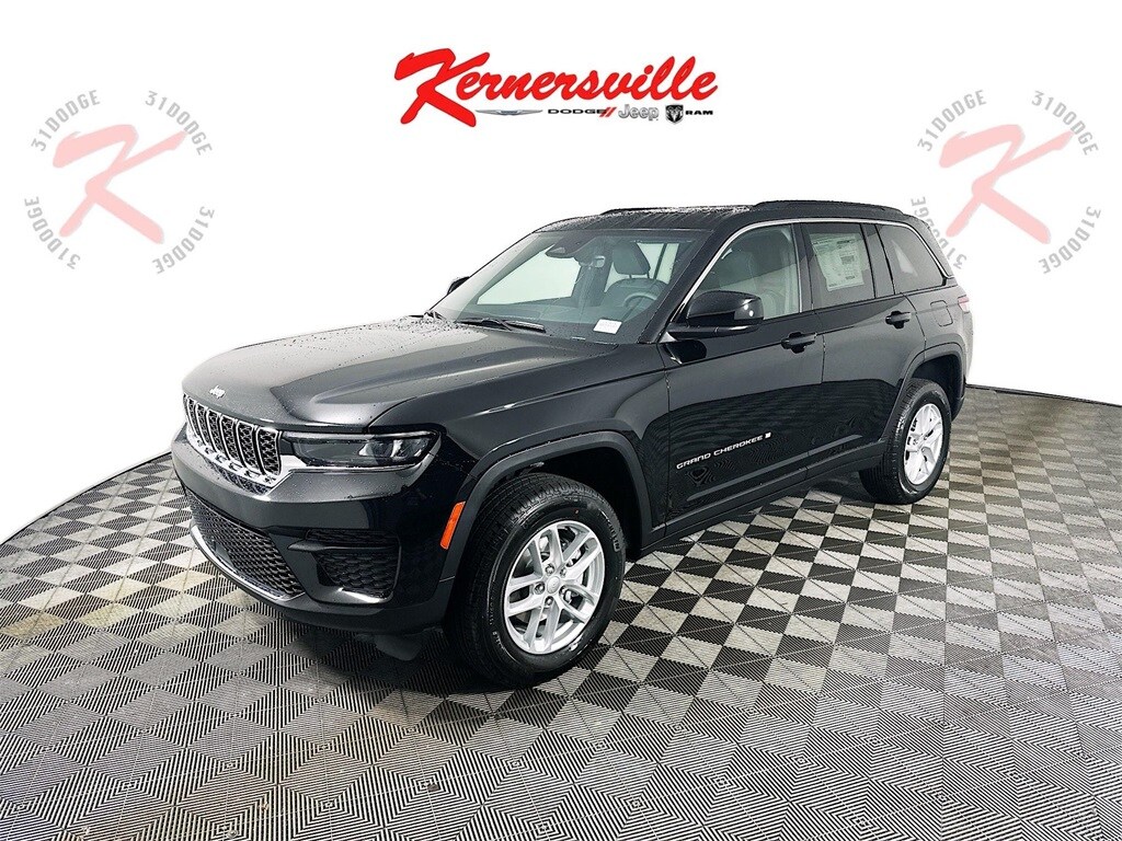 New 2025 Jeep Grand Cherokee Laredo X SUV