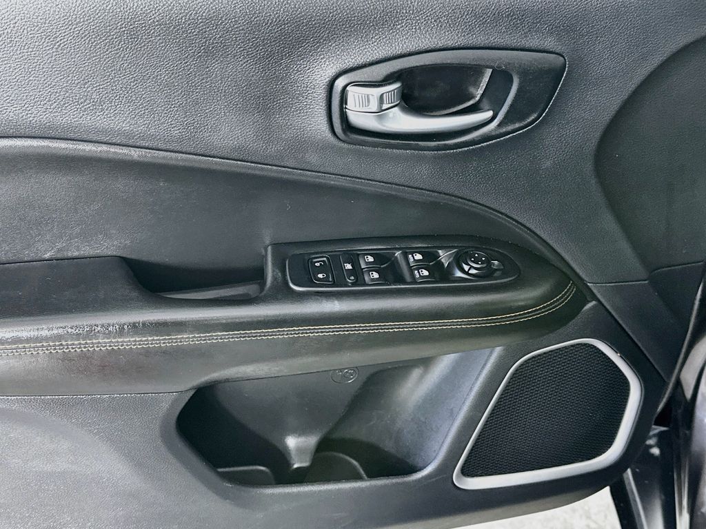 JeepCompass22