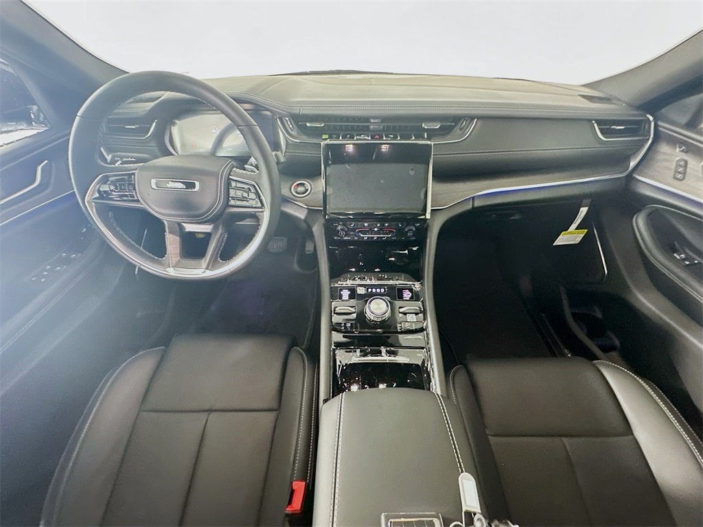 JeepGrand Cherokee L9