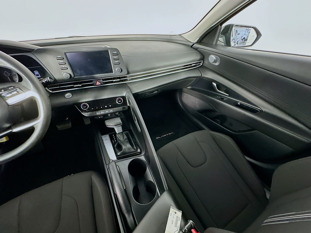 HyundaiElantra11