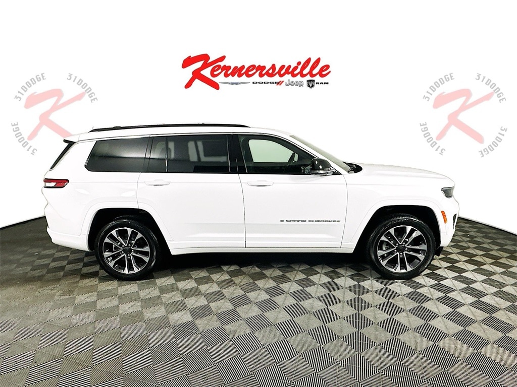 JeepGrand Cherokee L8