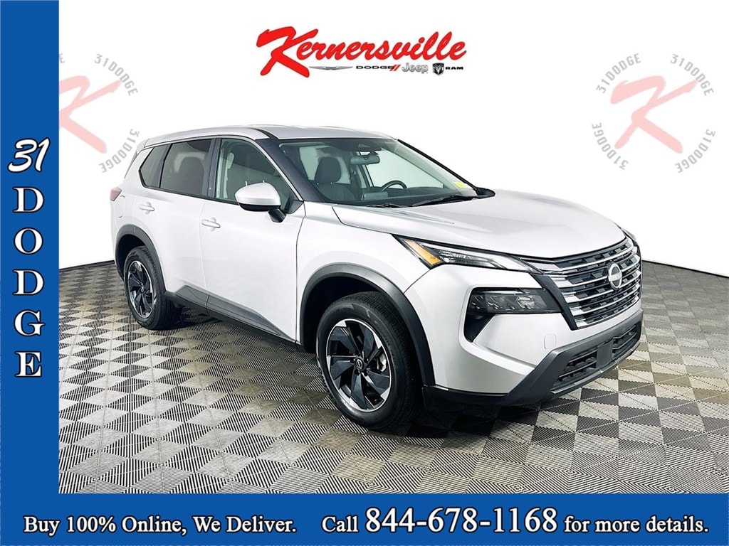 Used 2024 Nissan Rogue SV Sport Utility