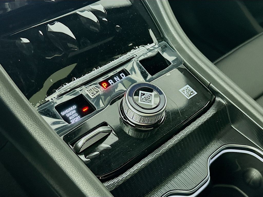 JeepGrand Cherokee L12