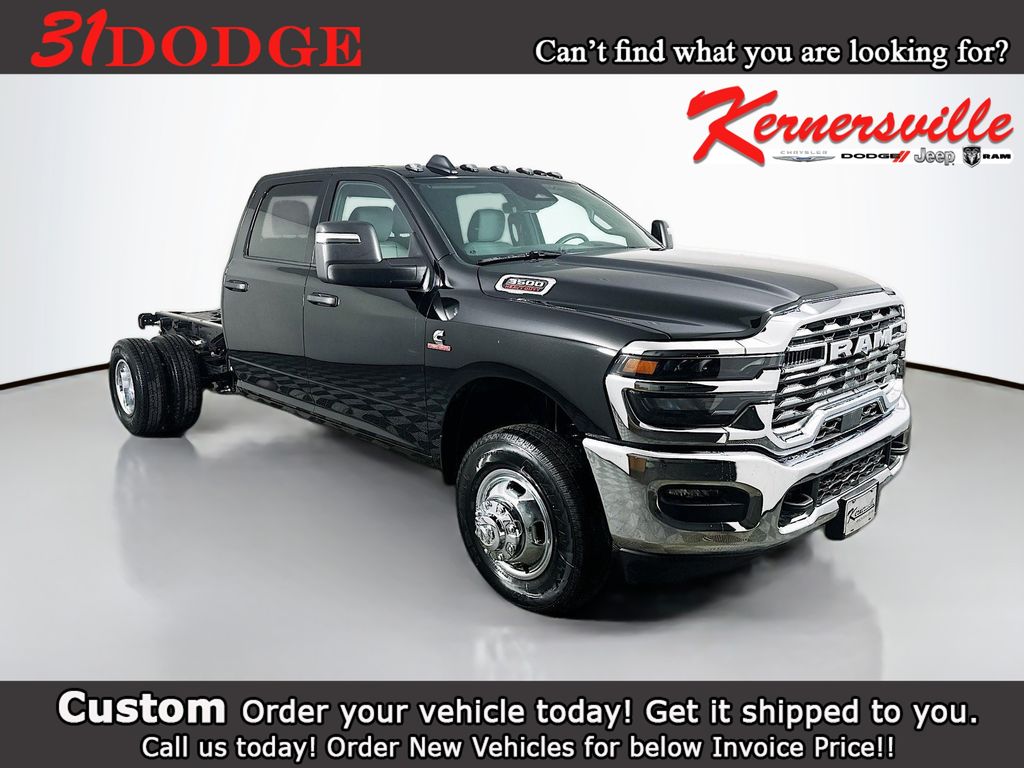 2026 RAM 3500 Tradesman 4X4 Crew Cab's photo