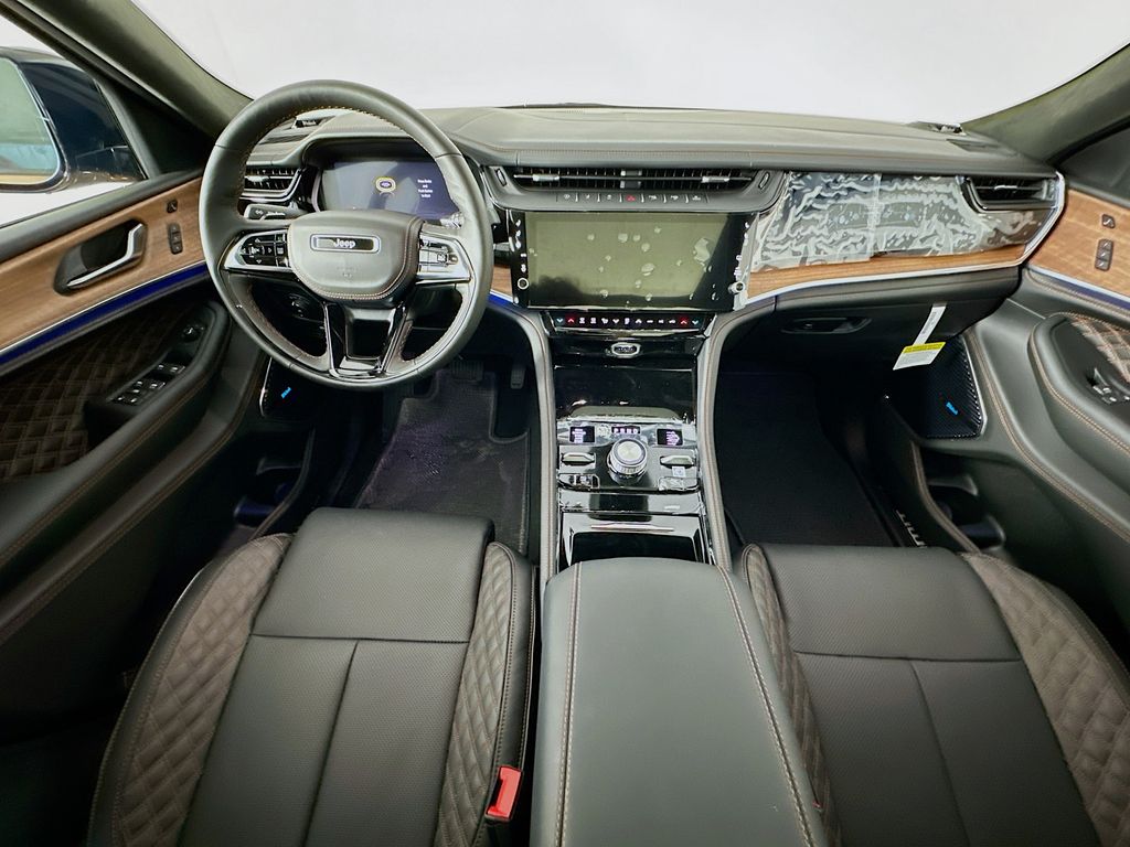 JeepGrand Cherokee9