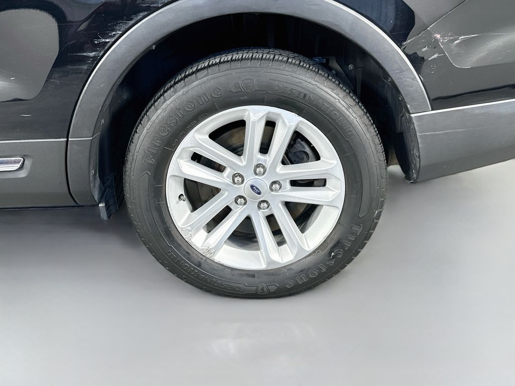 FordExplorer33