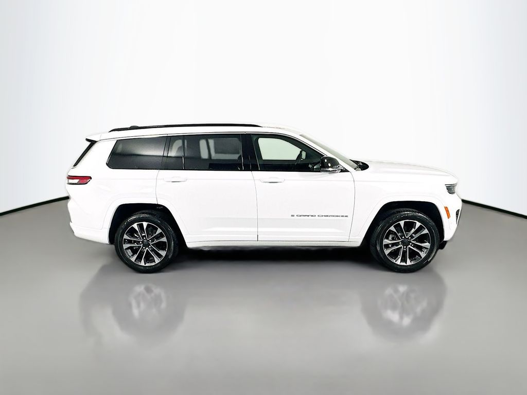 JeepGrand Cherokee L8