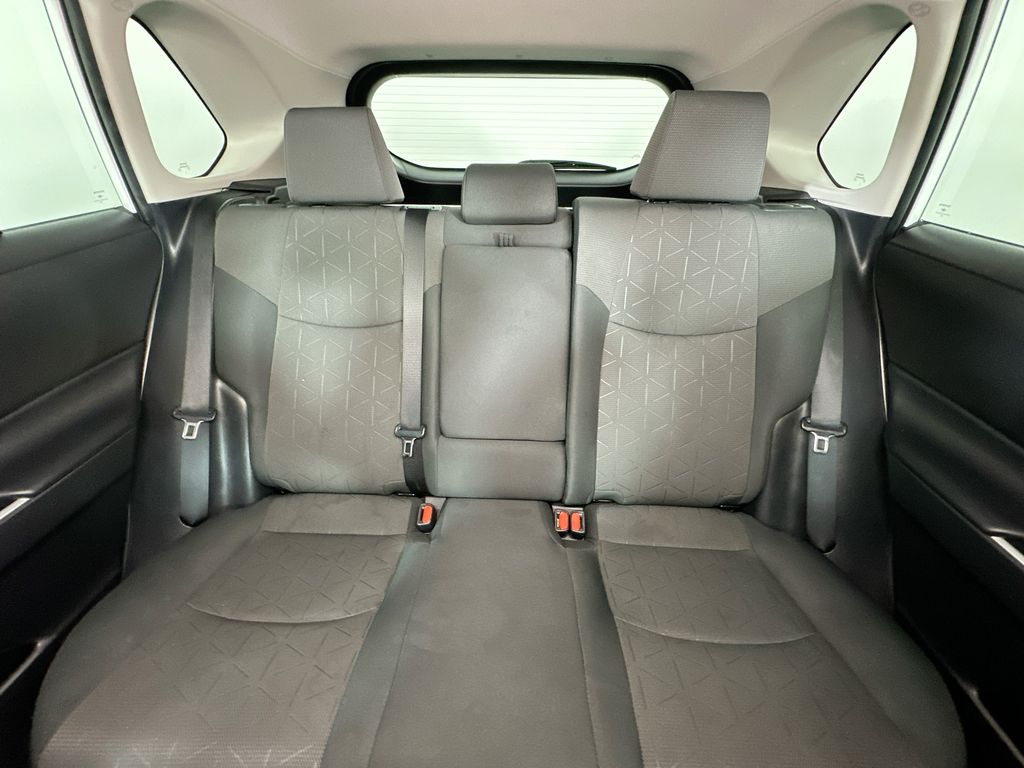 ToyotaRAV413