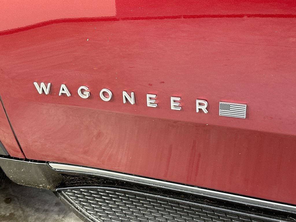 JeepWagoneer28