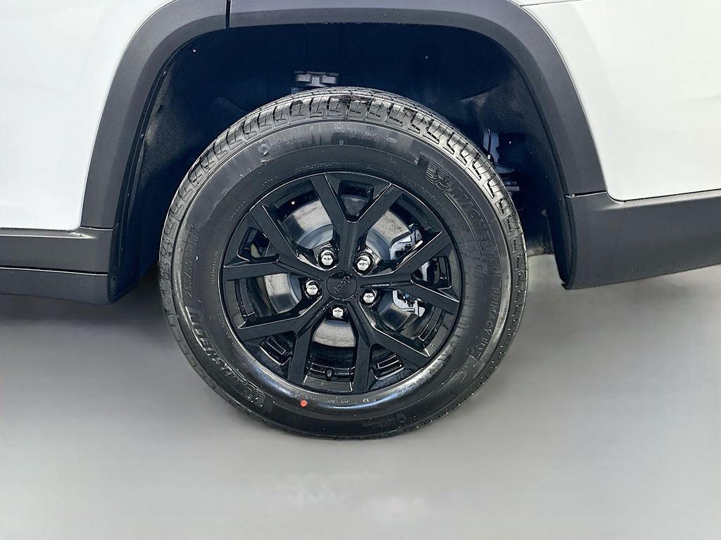 JeepGrand Cherokee L17