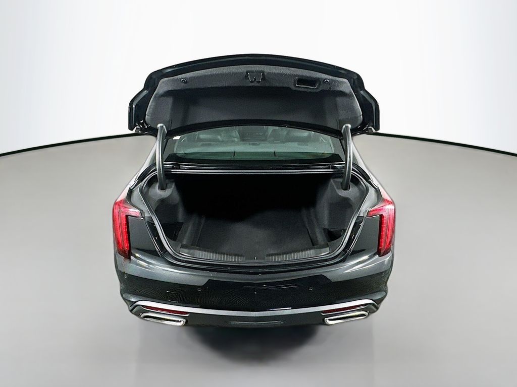CadillacCT529
