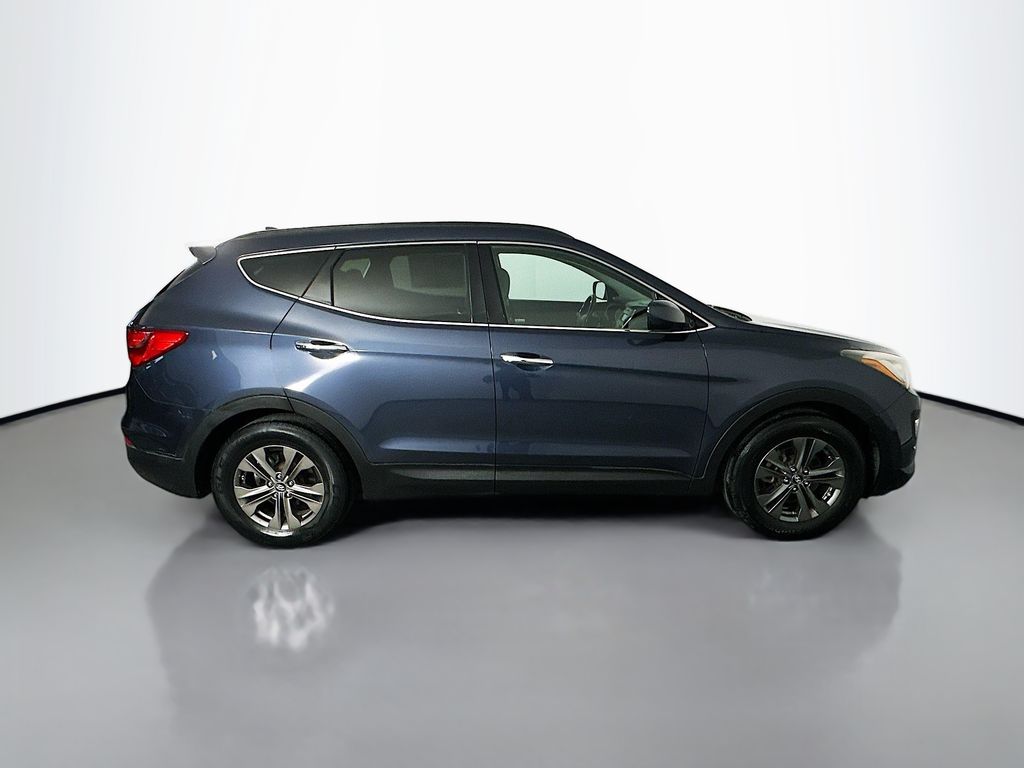 HyundaiSanta Fe Sport8