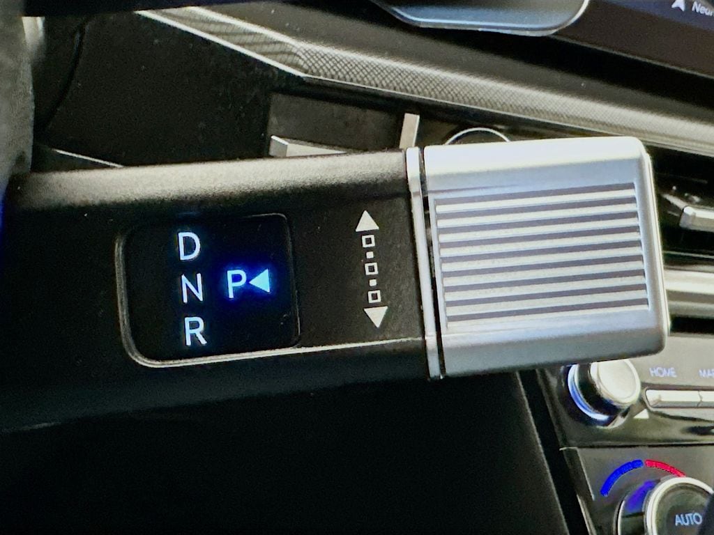 HyundaiSanta Fe16