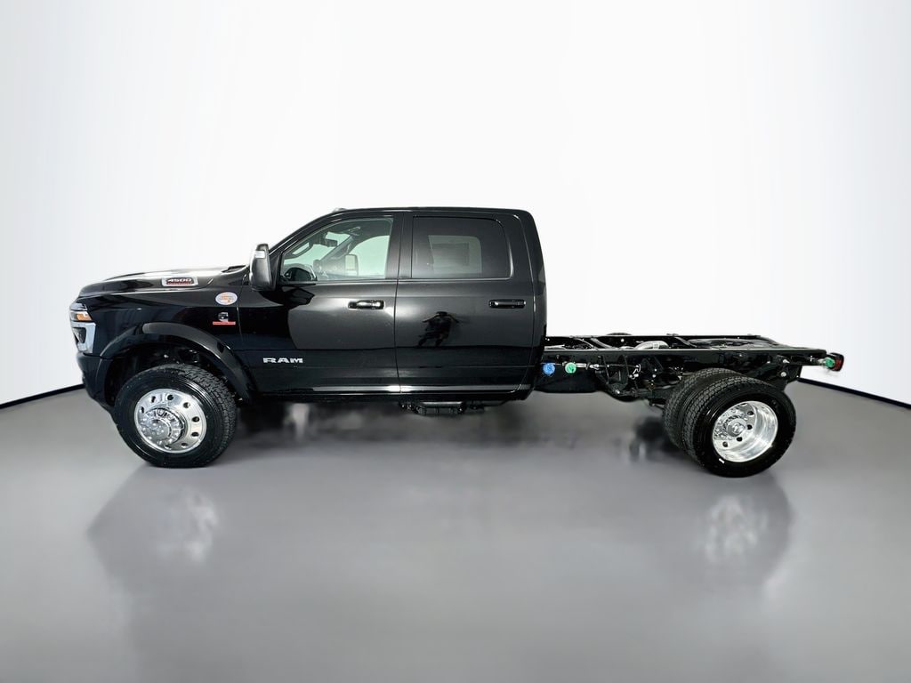 New 2026 Ram 4500 Chassis Big Horn 60CA Dually 12in Truck Crew Cab