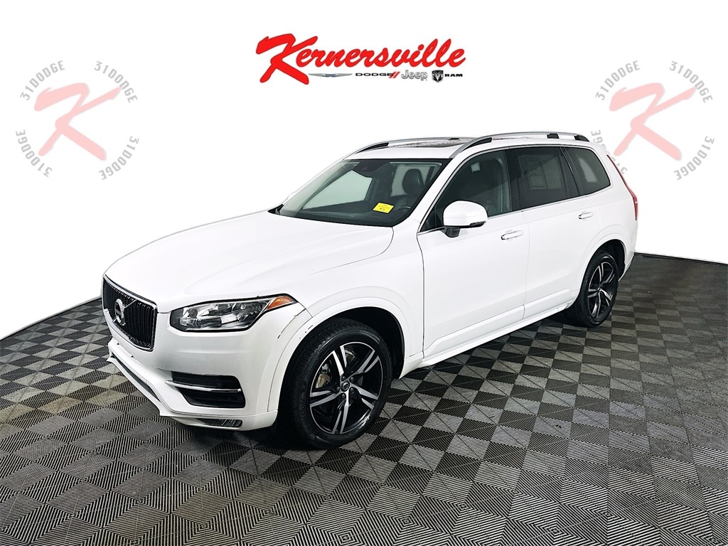 Used 2016 Volvo XC90 T5 Momentum Sport Utility