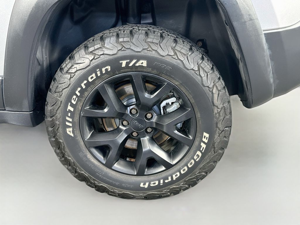 JeepCherokee33