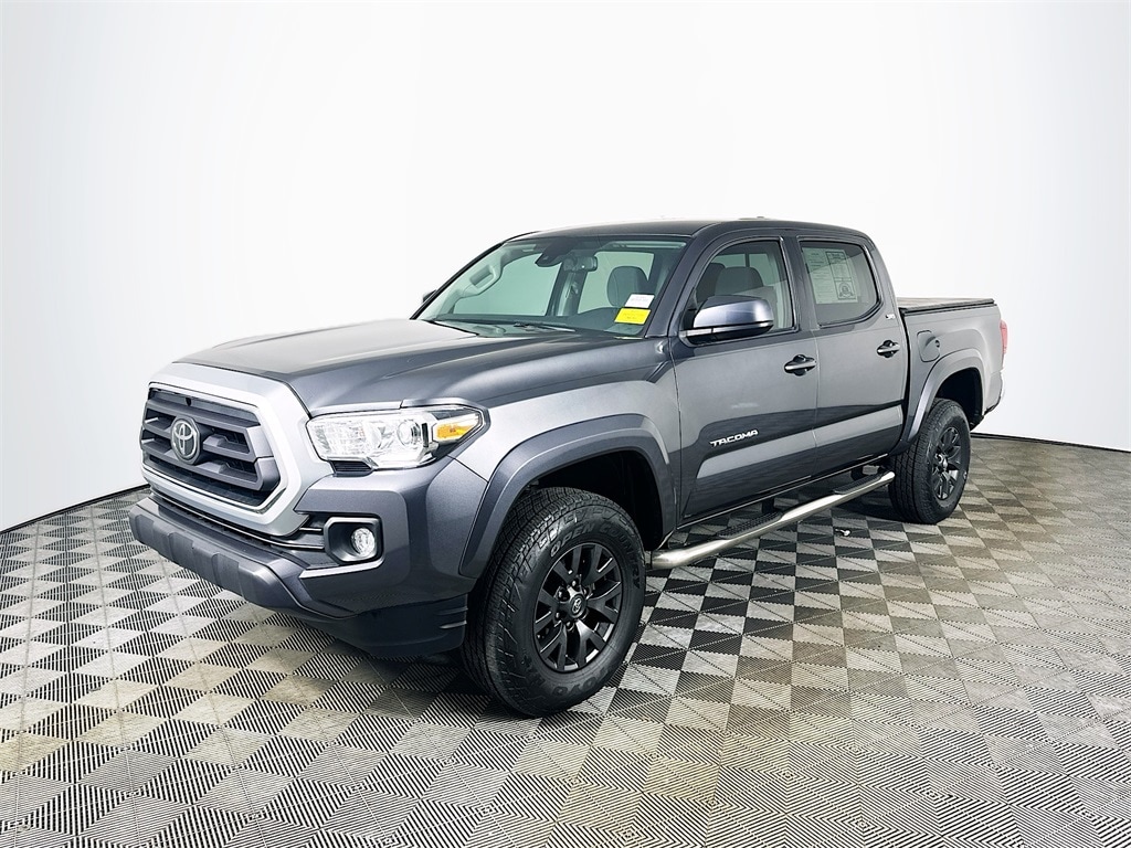 Used 2021 Toyota Tacoma SR5 Truck Crew Cab