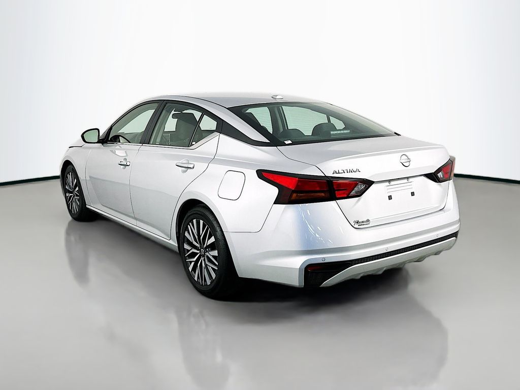 NissanAltima5