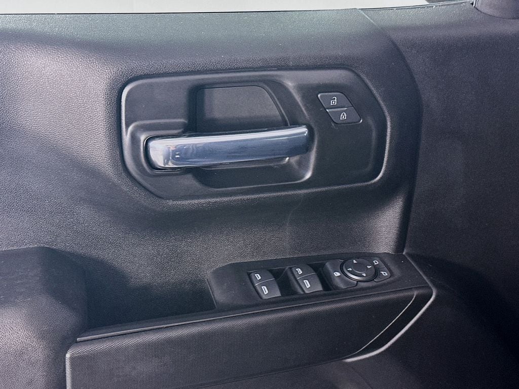 ChevroletSilverado 150024