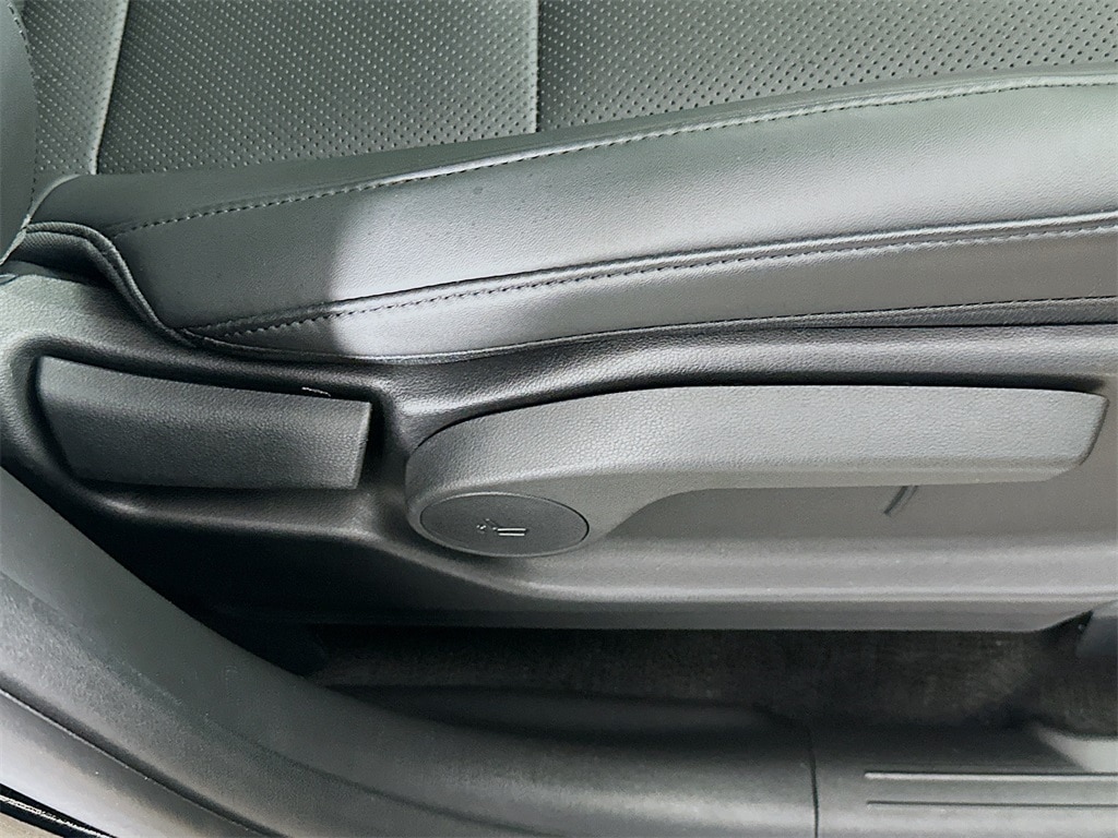 HyundaiSanta Fe Hybrid21