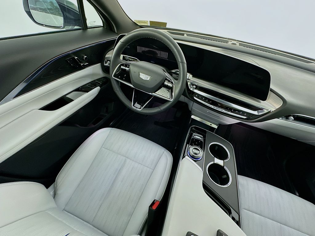 CadillacLyriq9