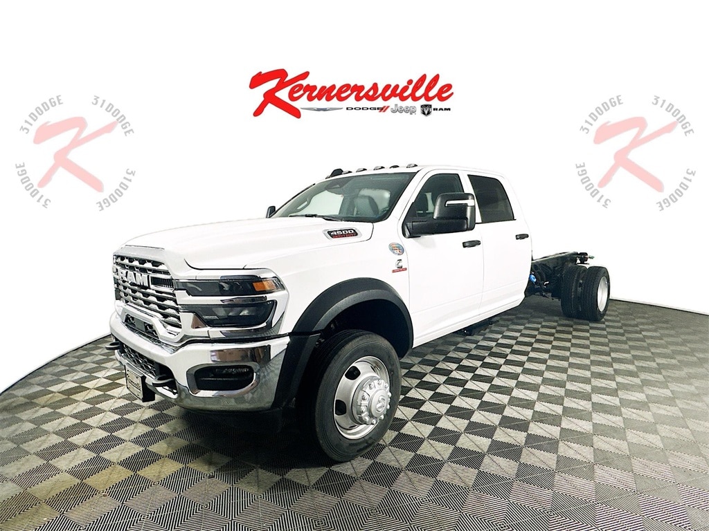 New 2025 Ram 4500 Chassis Tradesman 84CA Dually Truck Crew Cab